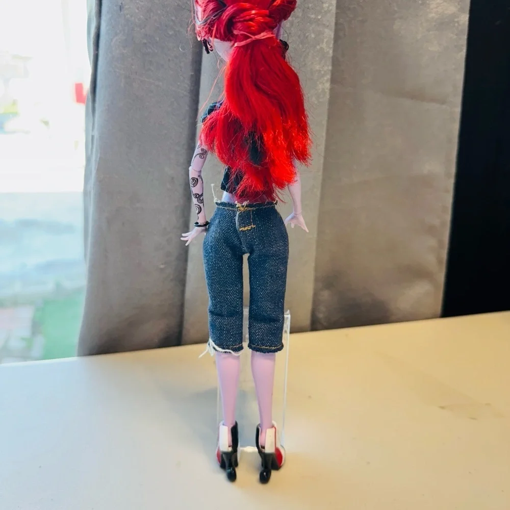 🖤 Monster High Operetta Doll – Original Outfit 🖤